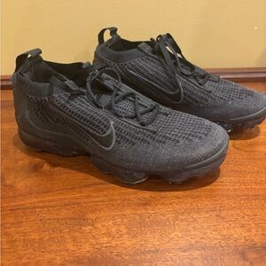 Nike Vapor Max FlyKnit black w/confetti